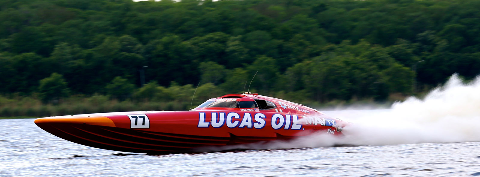 SilverHook 48GP V-bottom