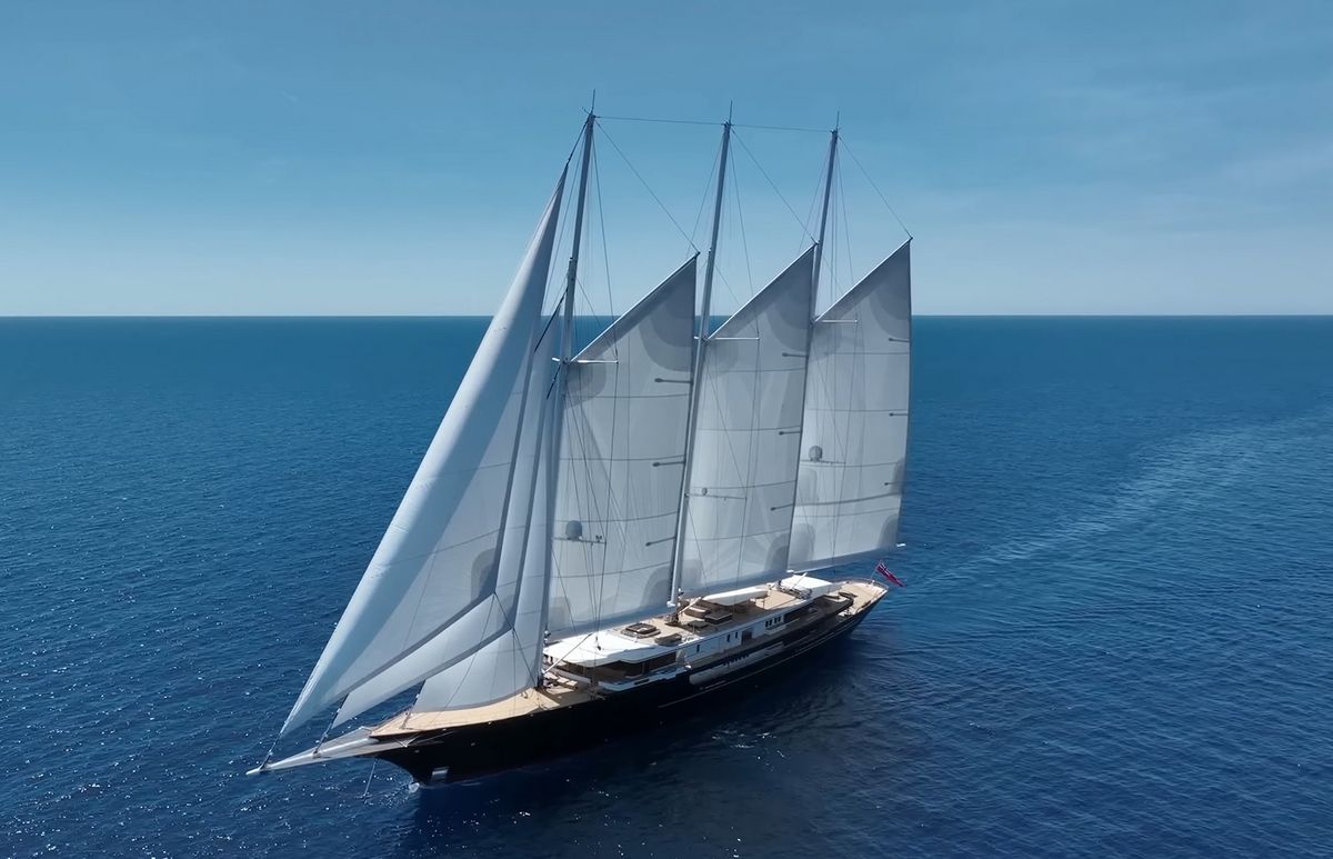 Koru — Jeff Bezos' 417ft sailing yacht